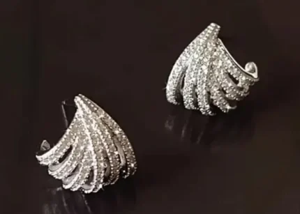 Shine in Every Angle – Elegant Silvery Fan Diamond Earrings